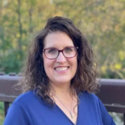 <span>DVM, Diplomate AVDC</span>