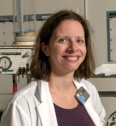 Dr.Valerie-Poirier.jpg