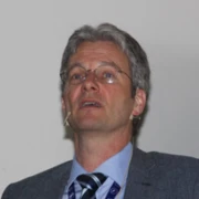 Anton Fürst_200x200.jpg